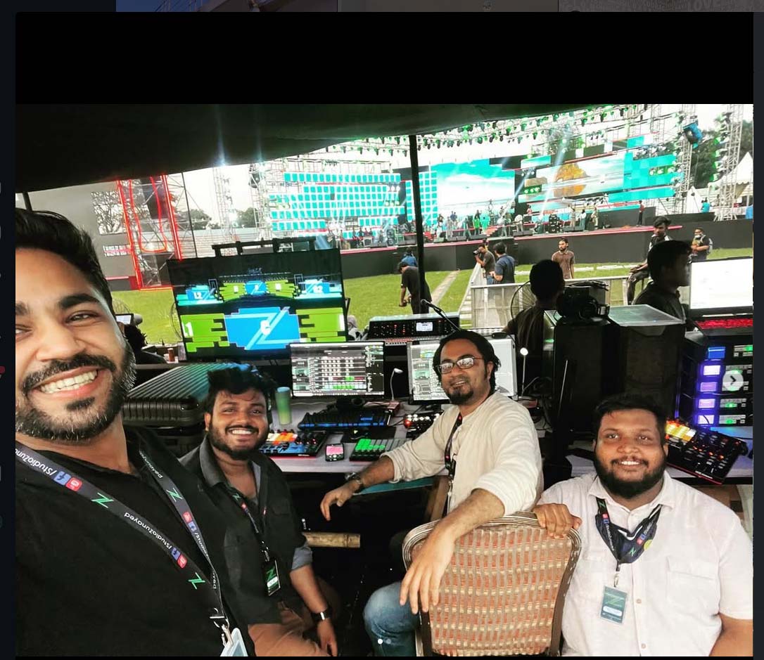 Studio Z BD team at Coke Studio Bangla Season 1 Live